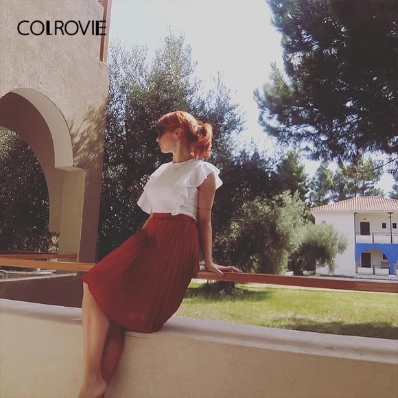 Just in!!!!! The cutest white bodysuit - Picture 2 of 4